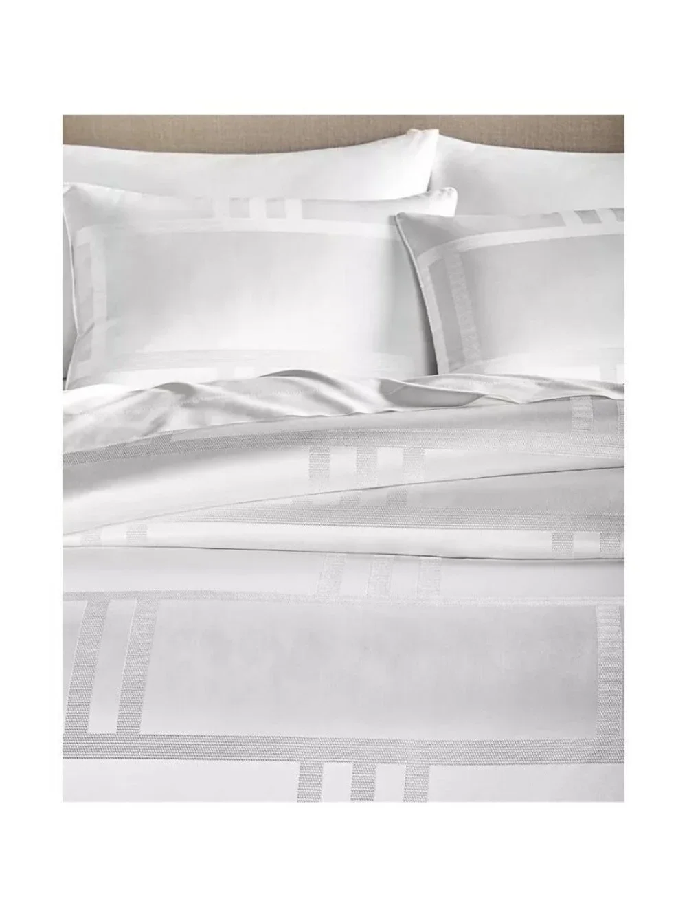 Hotel Collection Structure 3 piece King Comforter Set MSRP $500